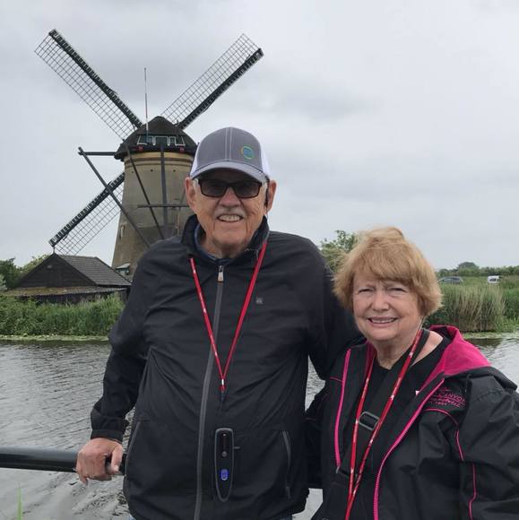 Meet your Posher, Polly - Picture 1 of 1